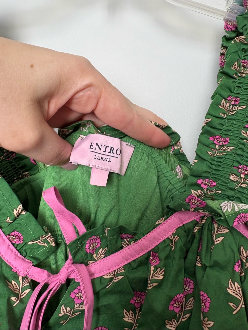 Entro The Francie Green and Pink Floral Mid Dress - Picture 2 of 6